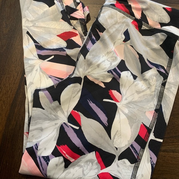 Wmns leggings - Picture 1 of 2